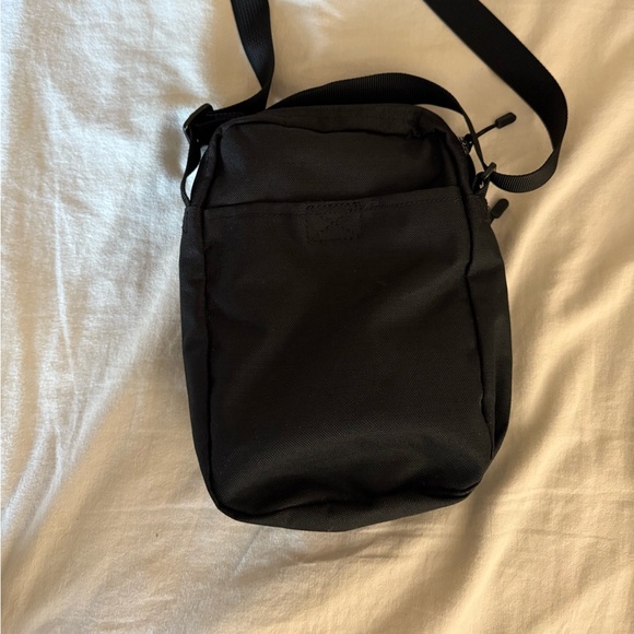 Nike Crossbody Bag - Picture 2 of 2